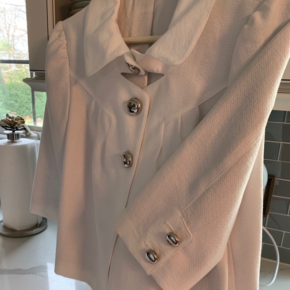 Jacket - Picture 3 of 7